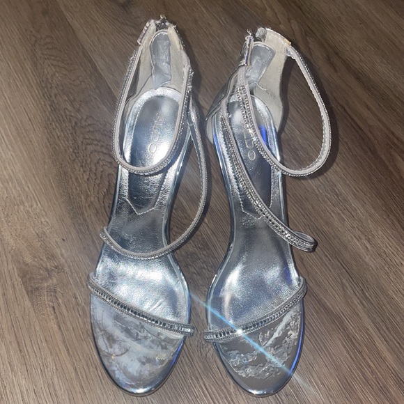 Silver Aldo heels - Picture 1 of 6